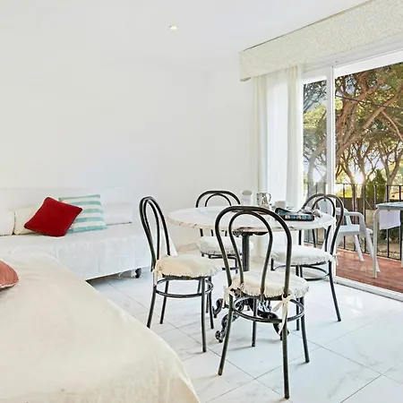 Anc 06 - Apartment *